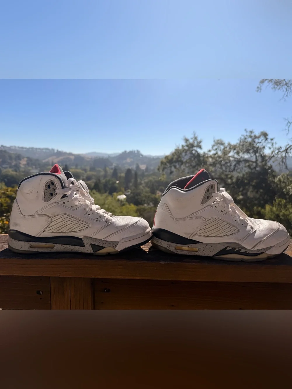 Jordan 5 Retro White Cement Sneakers - Mens 8